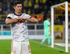 莱万多夫斯基连续七场比赛得分超过突破纪录，拜仁挑战极限！