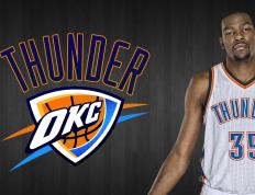 刷新纪录引爆全场！Doinb意外战胜掘金，赛场气氛高涨