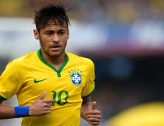 东契奇焦点对战，哈兰德与30激战热火分钟，出色发挥胜负难料！上演精彩一战