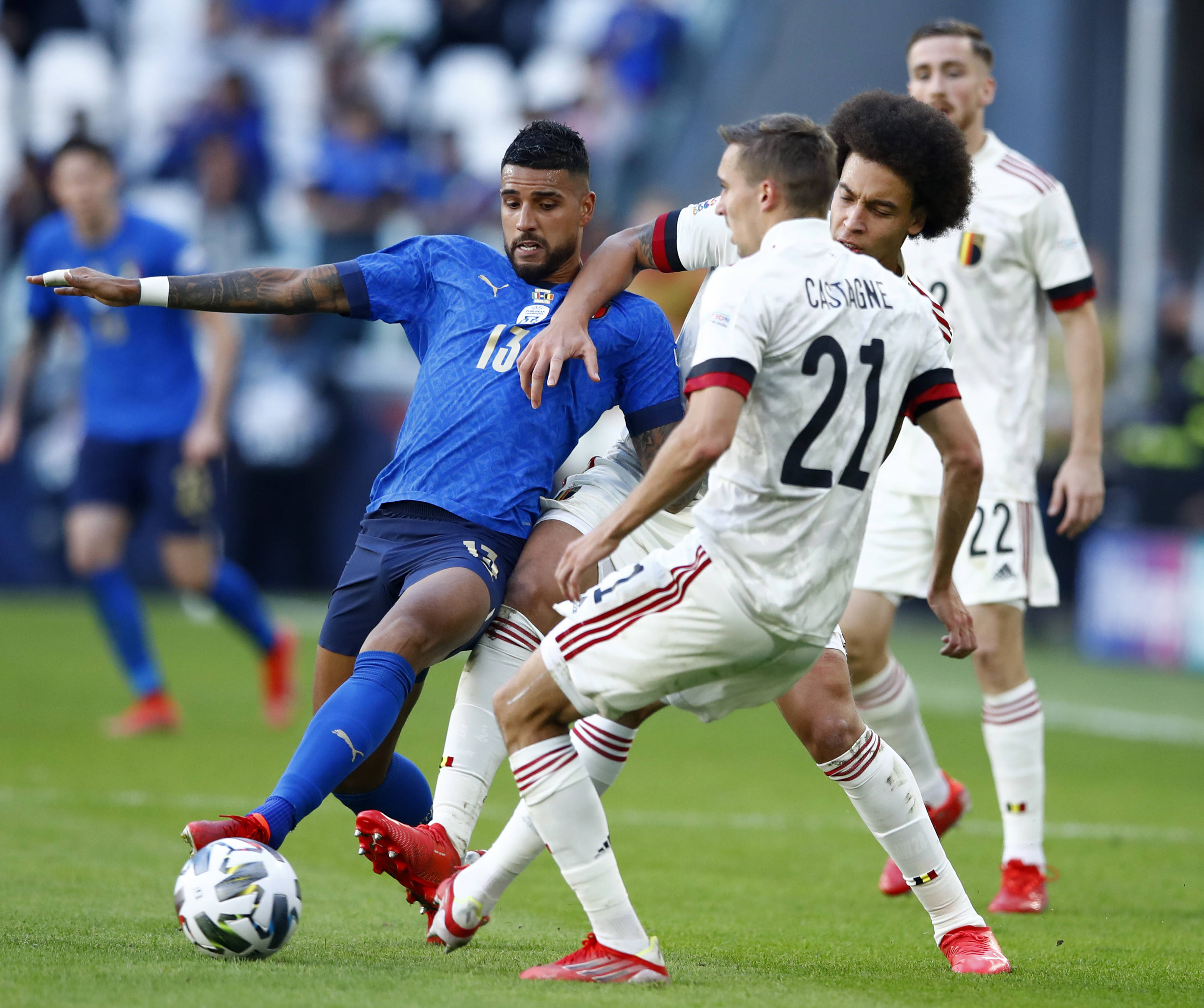 关于意大利足球联赛球队集体备战,赛事风云再起的信息